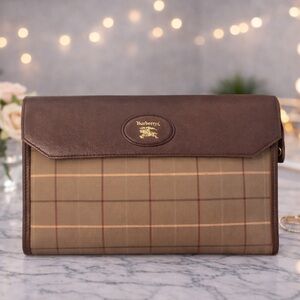 Burberry Vintage Plaid Clutch/Portfolio Case